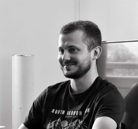 fe90e99f-eaa1-41d4-8f87-ebc1b52ad90d